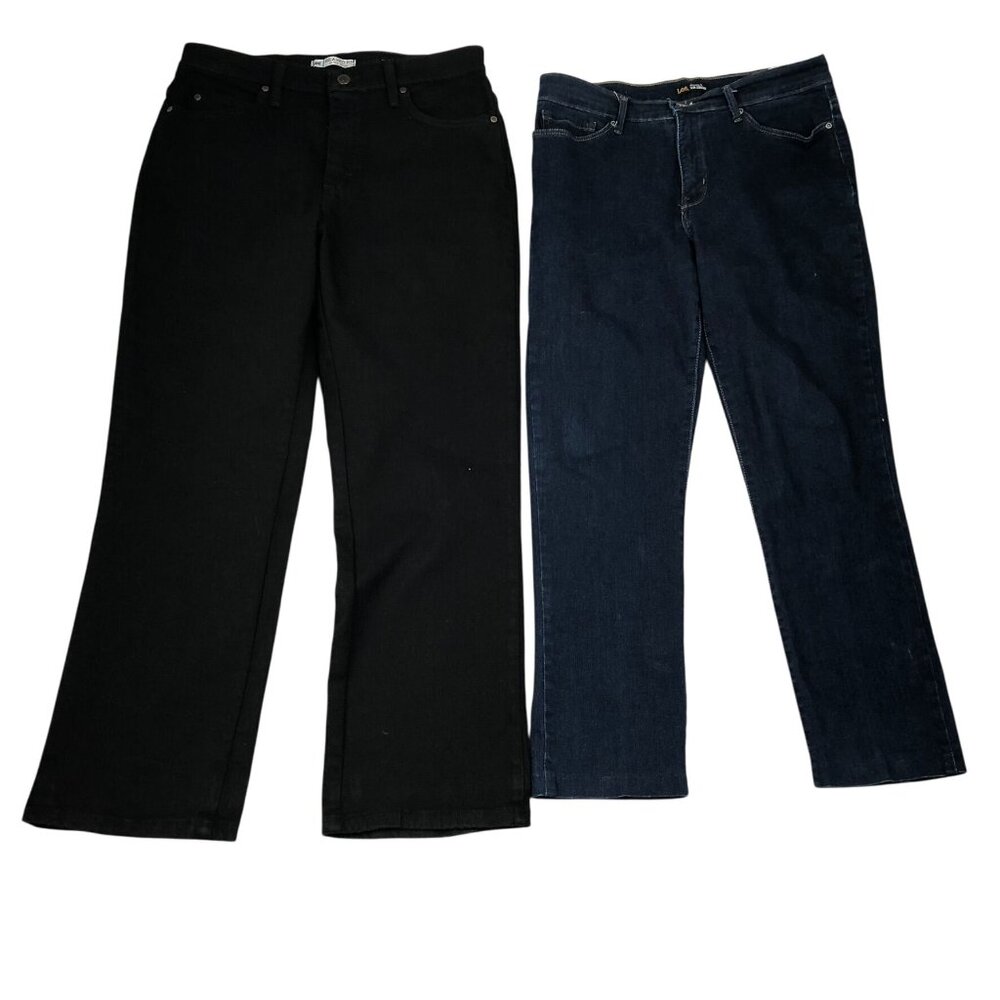 Lee Womens Jeans Size 10 Petite Lot of Two Straight Casual Denim Classic Blue